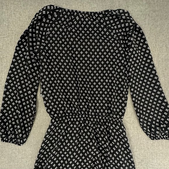 Brand New! Express Dress Black & White Small Neckline Tie Elastic Waist Balloon - Picture 13 of 15